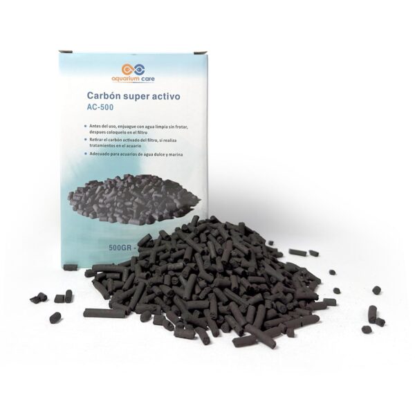 AquariumCare Super Active Charcoal : bastões de carvão ativado excelentes para aquários de todos os tipos.