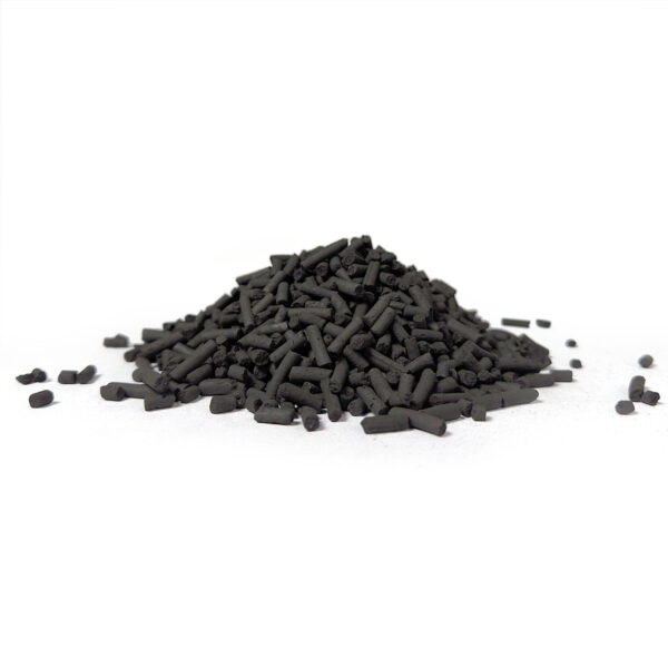 AquariumCare Super Active Charcoal : bastões de carvão ativado excelentes para aquários de todos os tipos.